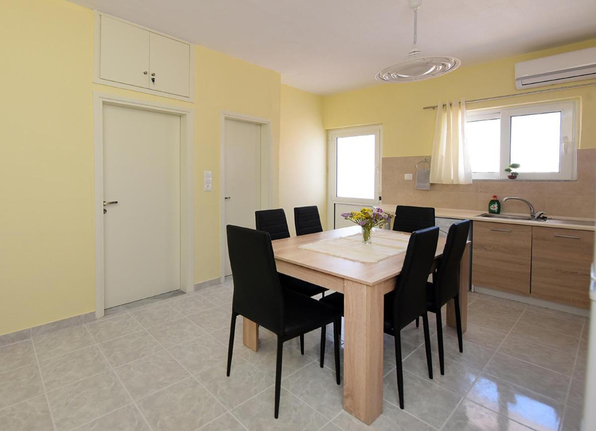 Happy Days Home Apartment Und Studio/Penthouse Ialysos  Exterior foto